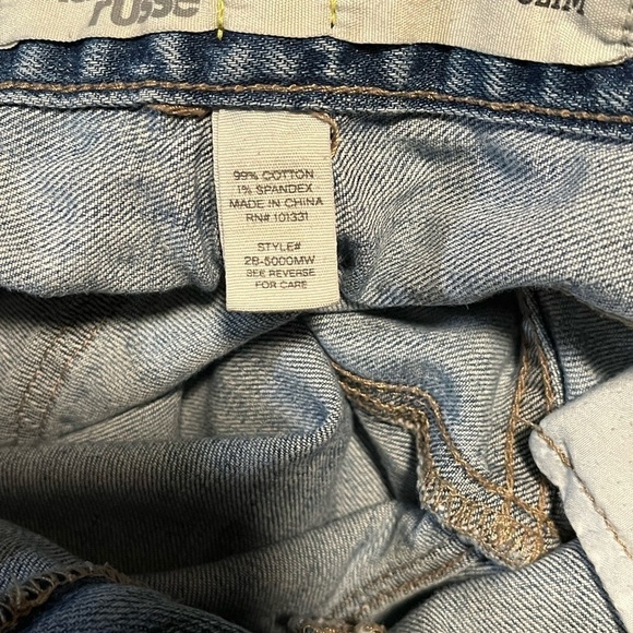 Charlotte Russe Sliuchy Slim Jeans Sz 6 - Picture 5 of 7